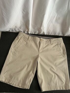 Eddie Bauer Beige Casual Chino Bermuda Shorts